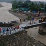 उत्तराखंड में बारिश का कहर: चारधाम यात्रा दो दिन के लिए स्थगित, कई हाईवे बंद, स्कूलों की छुट्टी