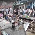 देहरादून में बारिश का कहर! बिस्मिल्लाह चौक में 2 दुकान और 1 मकान ढहा
