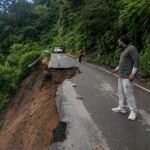 बारिश का कहर: डिमटा बैंड में NH-707A का बड़ा हिस्सा टूटा, मसूरी-यमुना ब्रिज मार्ग बंद